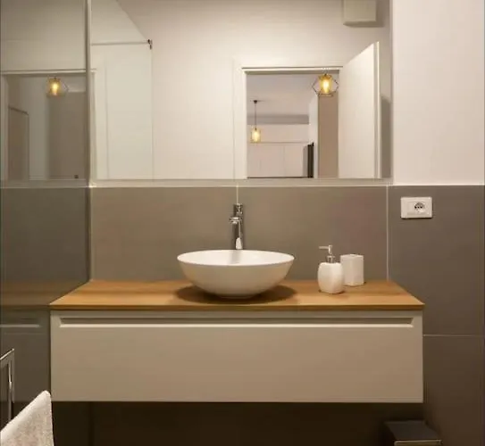 Comfort Apartment Tirana